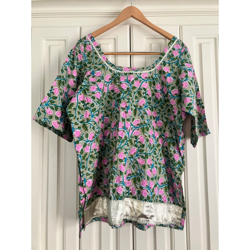 Poncha Made in India Floral Lightweight‎ Short Sleeved Blouse XXL NWT